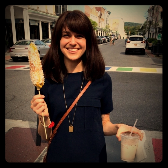 Meet your Posher, Kelly - Picture 1 of 1